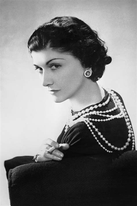 Gioielli Chanel: storia degli accessori moda più amati.